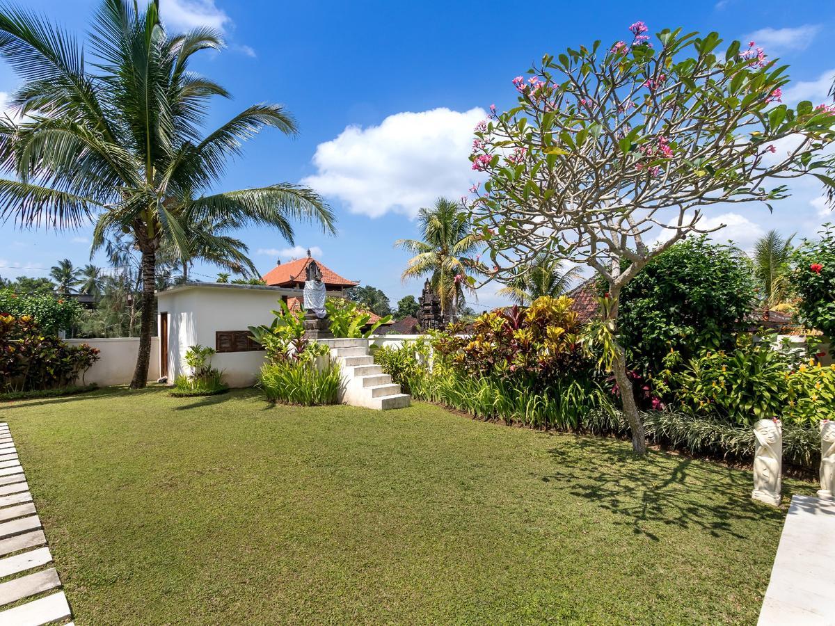 Villa Candi Kecil Tujuh By Villa Finder Ubud Dış mekan fotoğraf
